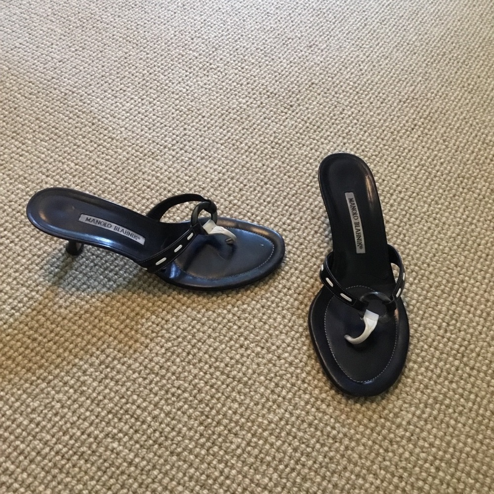 Black and white leather sandals heels